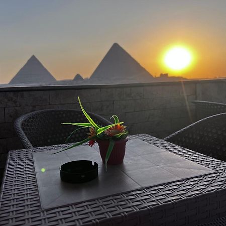 Amigo Pyramids Inn Кайро Екстериор снимка