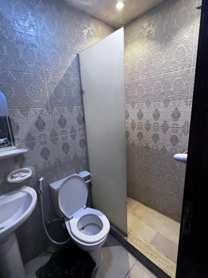 Amigo Pyramids Inn Кайро Екстериор снимка