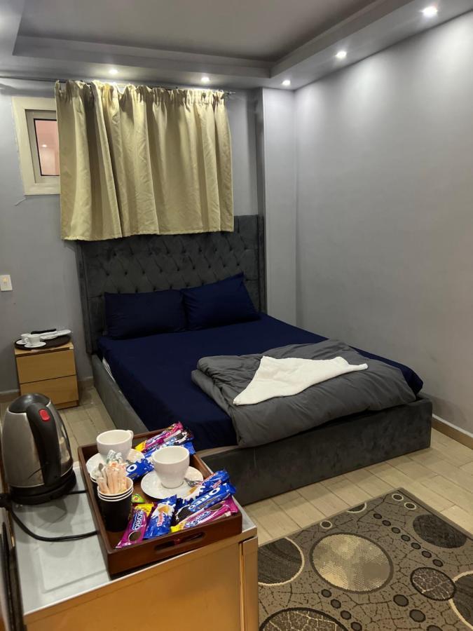 Amigo Pyramids Inn Кайро Екстериор снимка